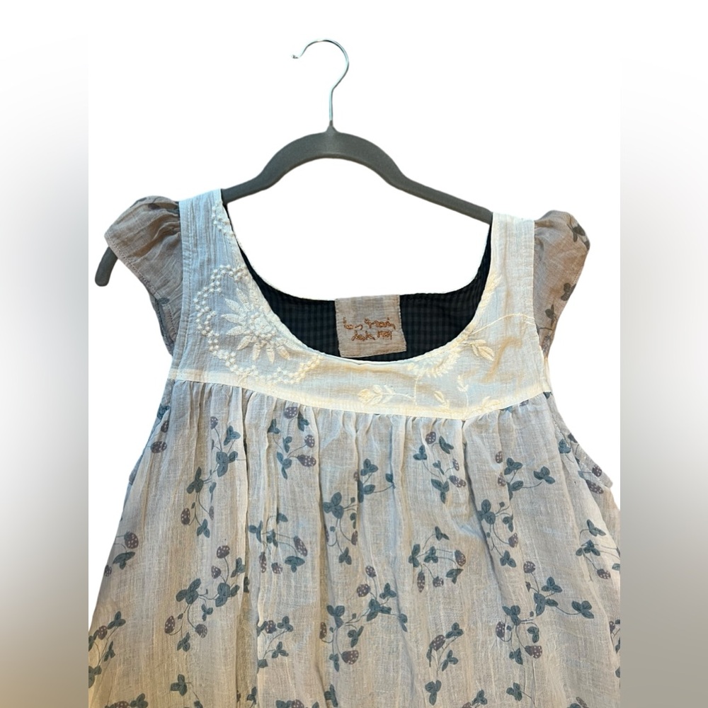 Ian Mosh Off-White & Beige Strawberry Tiered Dress - Picture 11 of 15